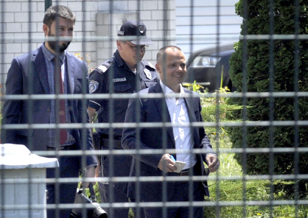 Родић саслушан због претњи